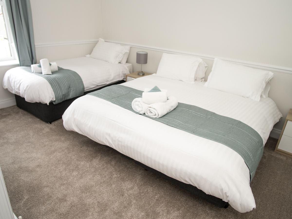 Longstone House Bed & Breakfast Hotel Seahouses Exterior photo