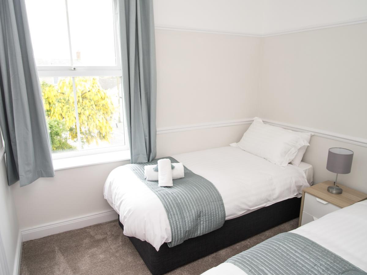 Longstone House Bed & Breakfast Hotel Seahouses Exterior photo