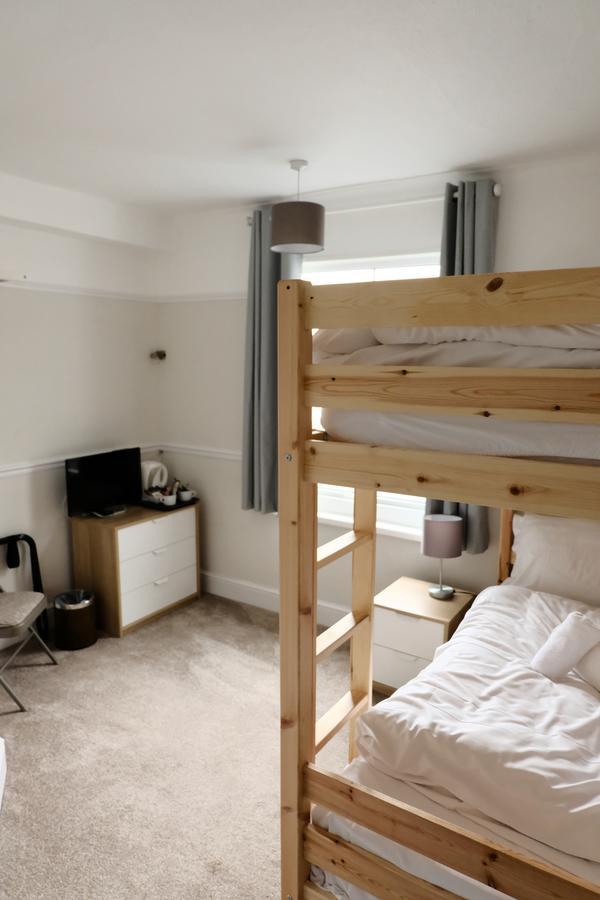 Longstone House Bed & Breakfast Hotel Seahouses Exterior photo